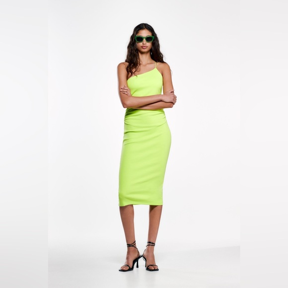 ZarA green dress - Picture 1 of 3